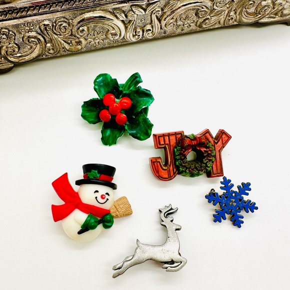Vintage Christmas Brooch Jewelry lot - Picture 11 of 11